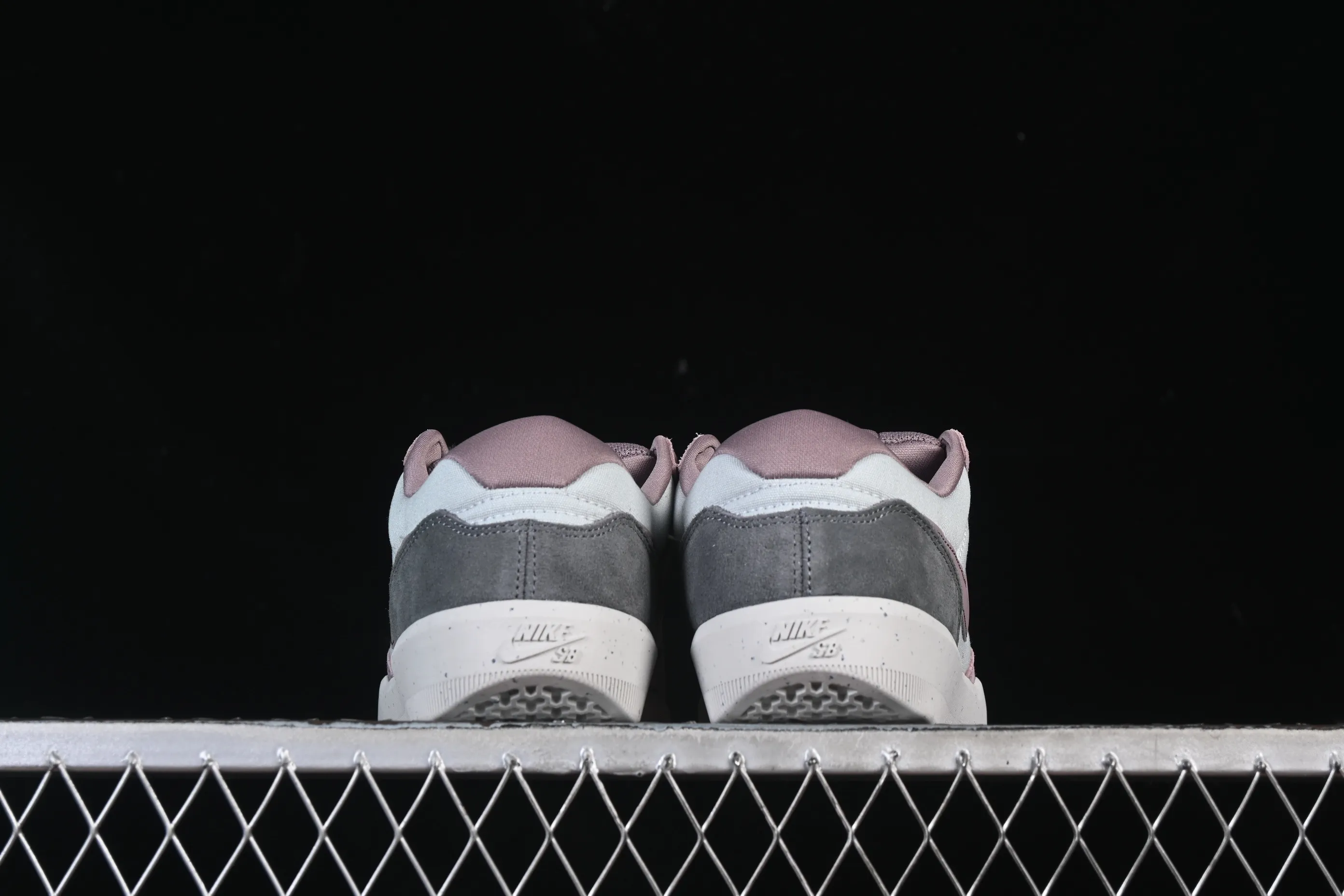 All categories Nk SB Dunk series Nk Force 58 simplified skateboard shoes J version Nike SB Force 58 Nike simplified retro skateboard shoes DV5477-010